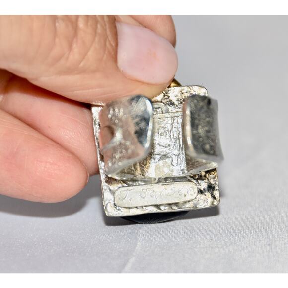J Jansen Brutalist Gold and Silver Statement Ring Size 7 RARE!!! - Picture 7 of 7